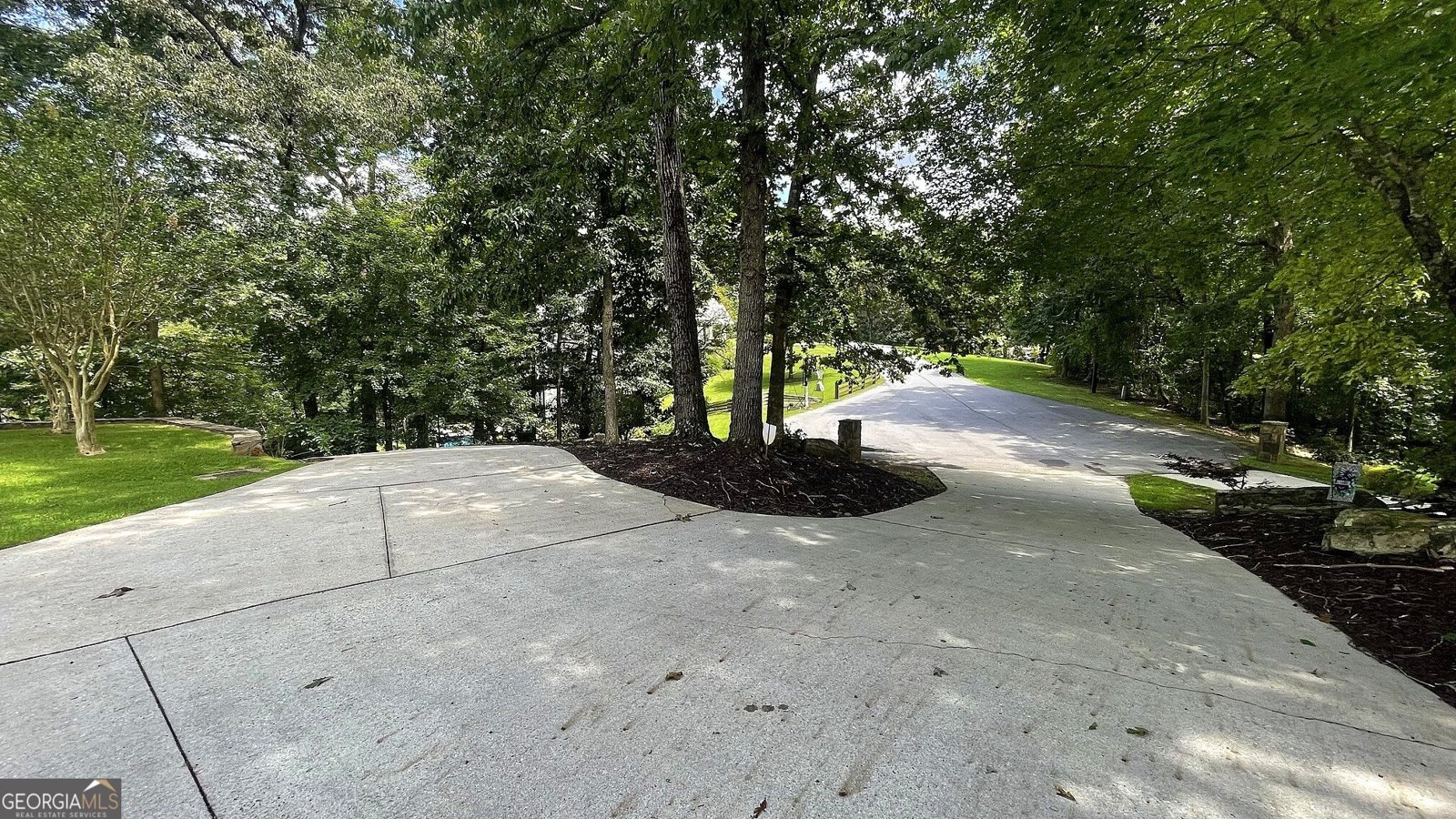 156 Thundering Waters Drive Cornelia - Photo 12