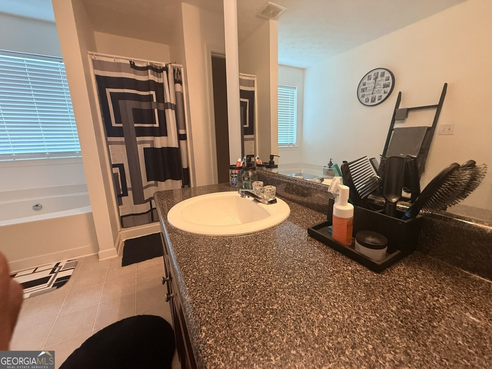 6869 Lockley Court Rex - Photo 18