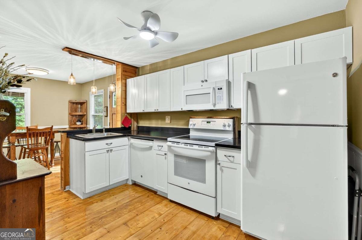 747 Mountain Oak Road Ellijay - Photo 14