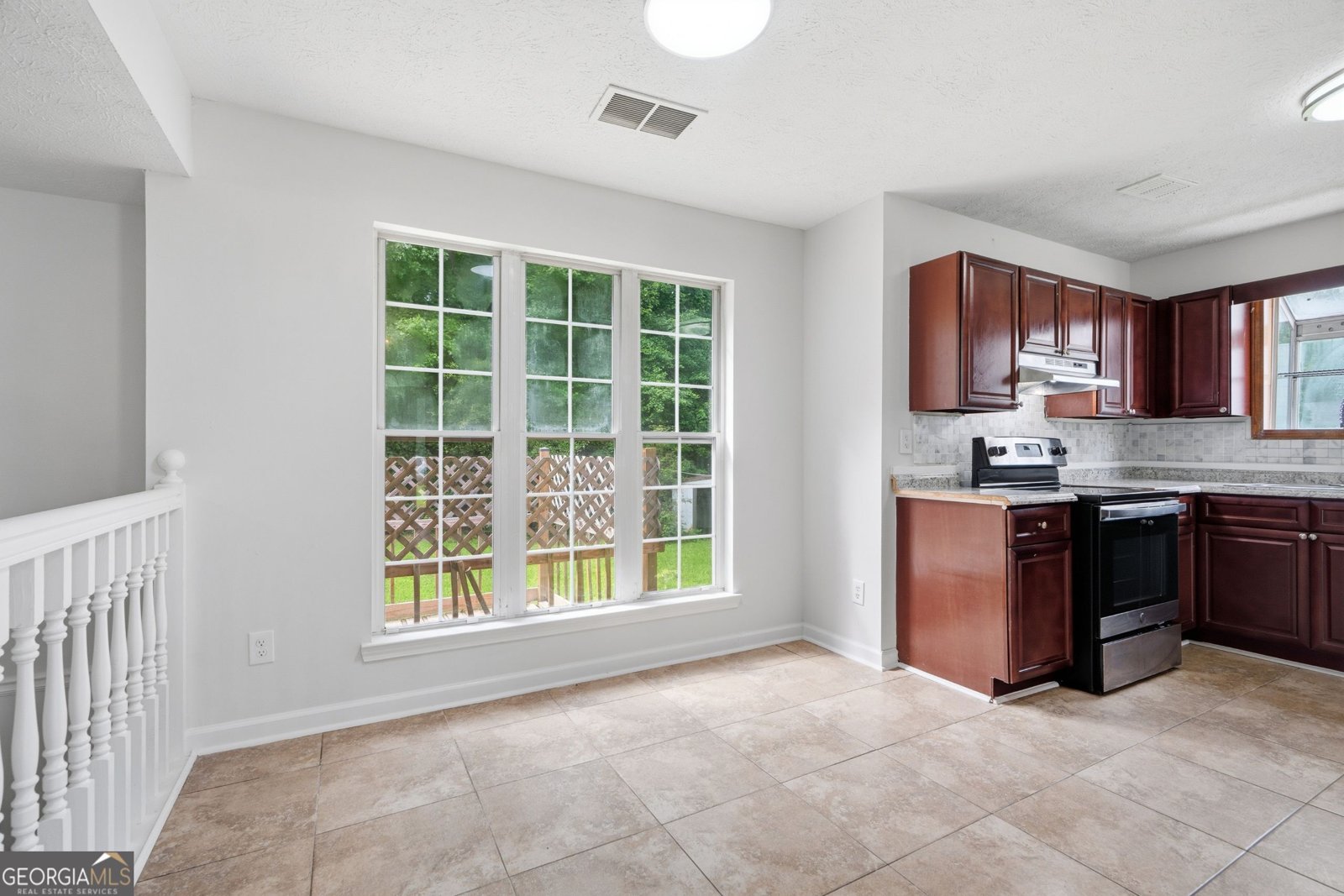 435 Churchill Court Jonesboro - Photo 12