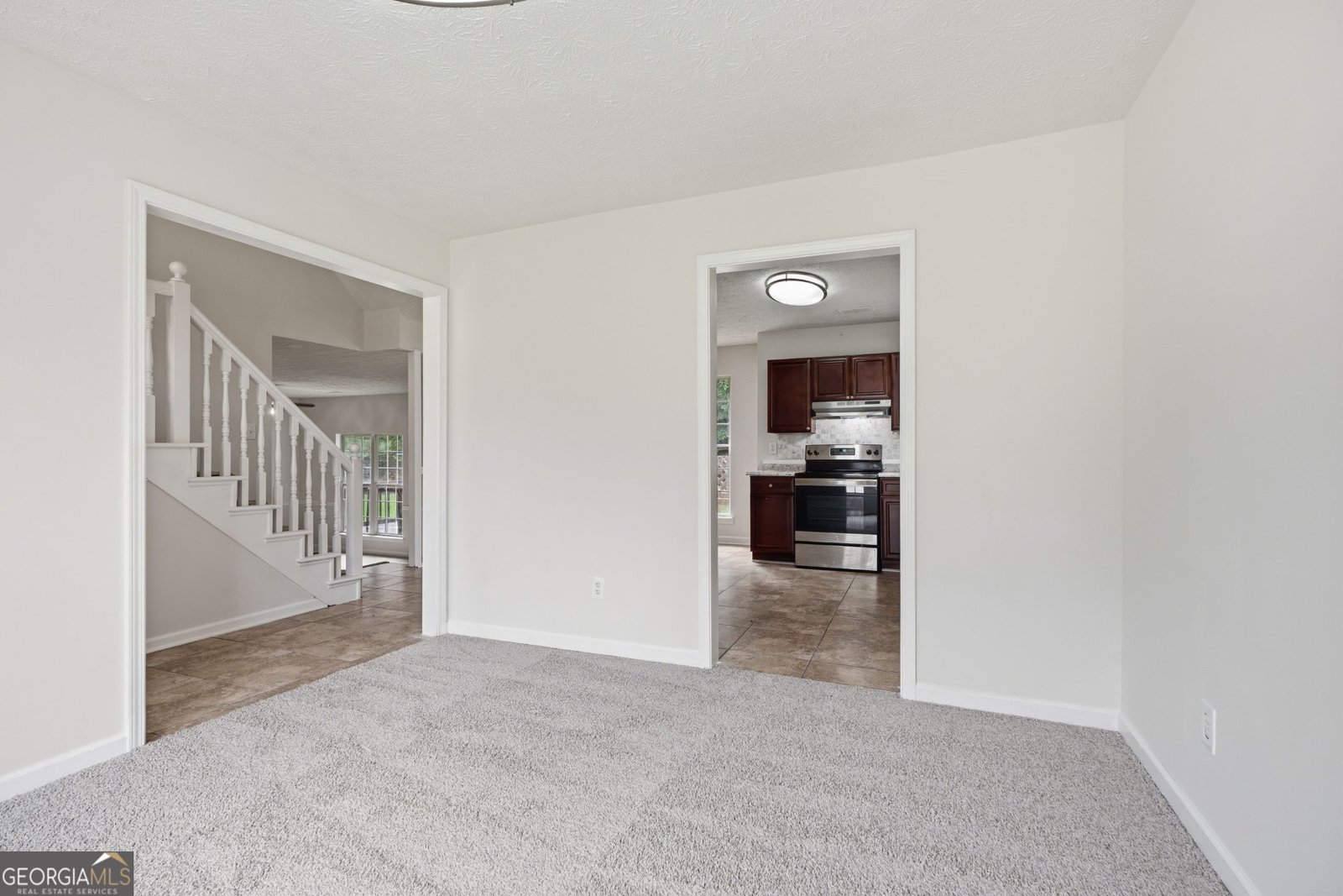 435 Churchill Court Jonesboro - Photo 9