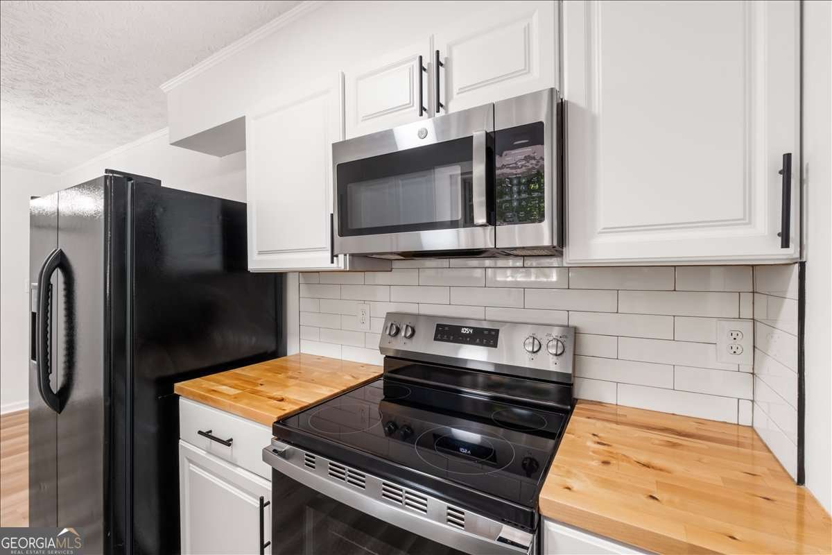 245 Antebellum Circle Riverdale - Photo 10