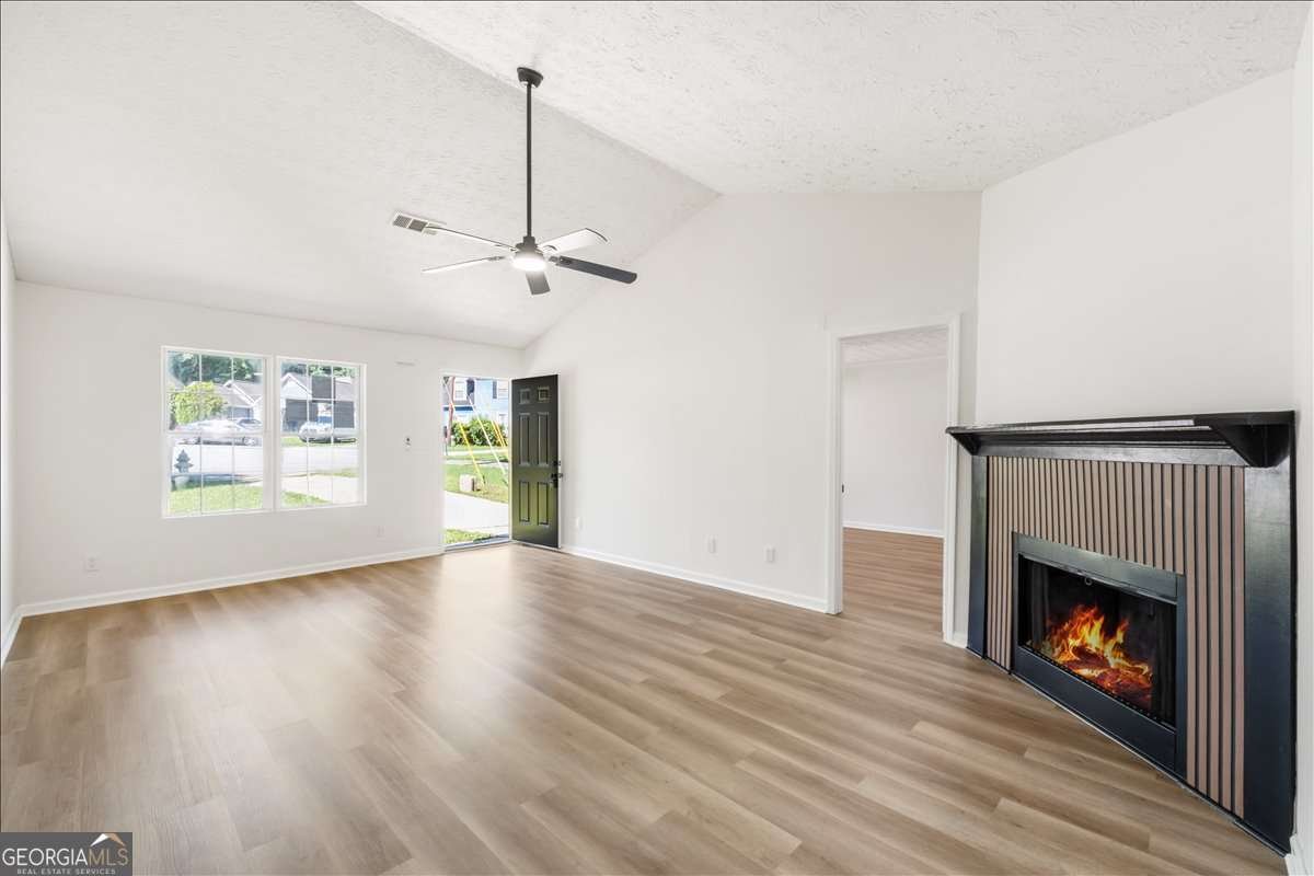 245 Antebellum Circle Riverdale - Photo 6