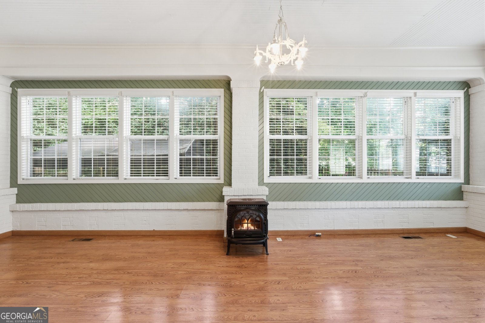 359 Tugalo Street Toccoa - Photo 10