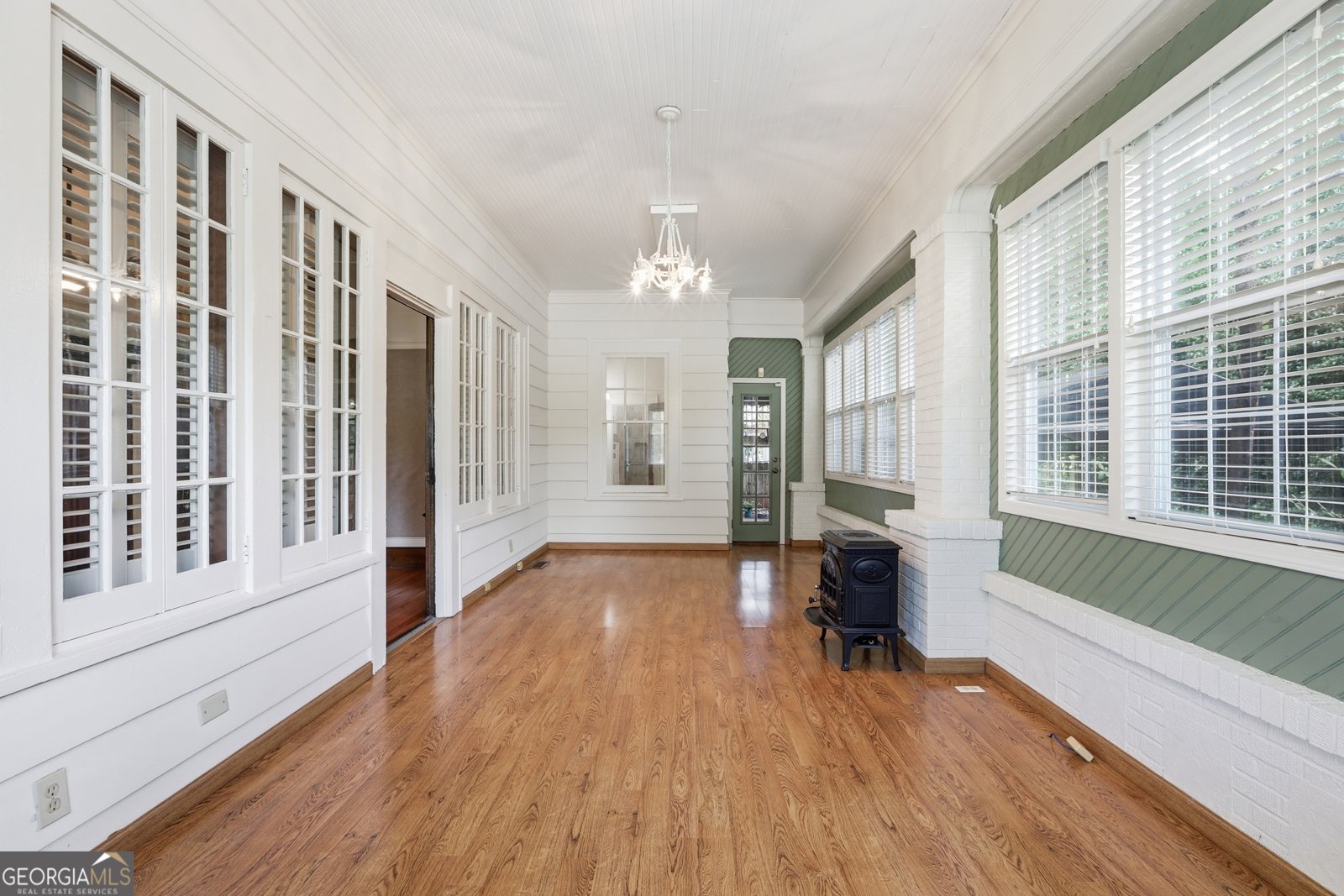 359 Tugalo Street Toccoa - Photo 11
