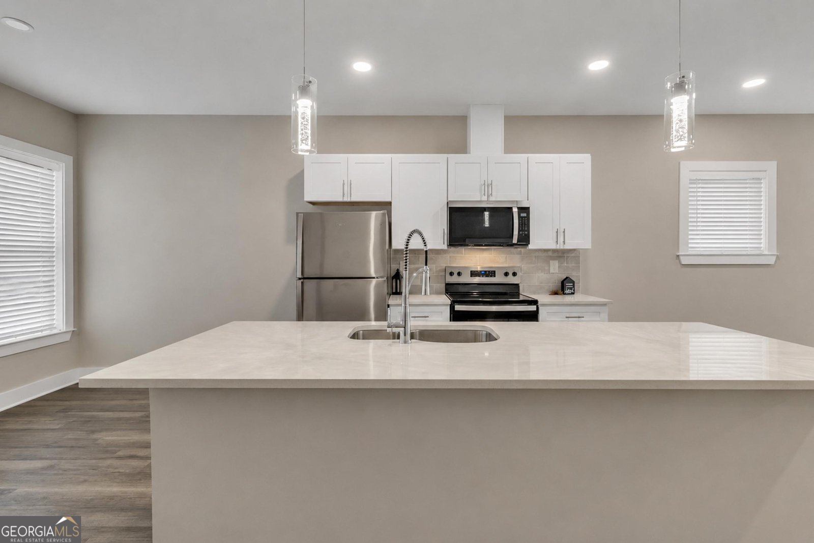 697 Fayetteville Road Atlanta - Photo 6