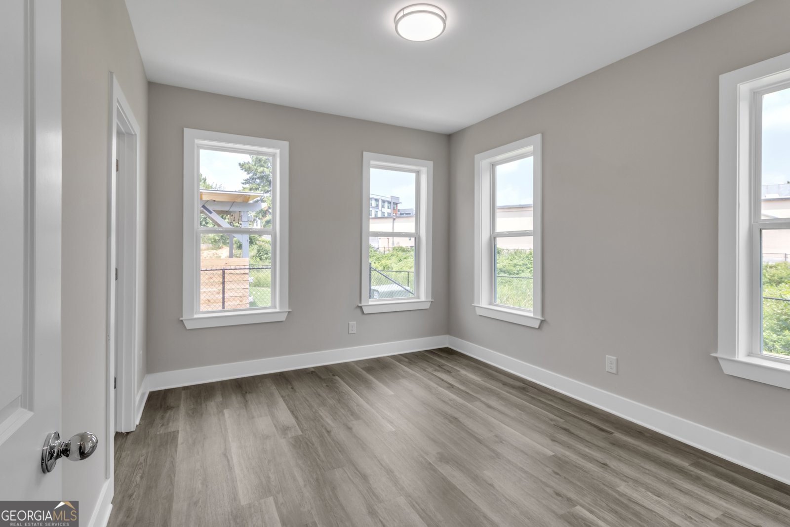 697 Fayetteville Road Atlanta - Photo 8