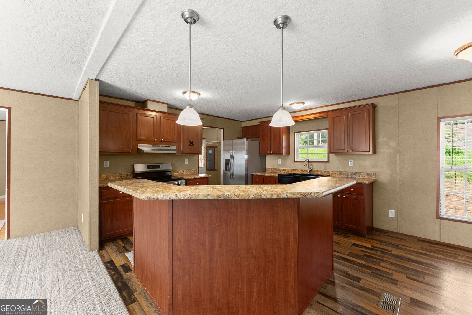 277 Yates Street Cornelia - Photo 12