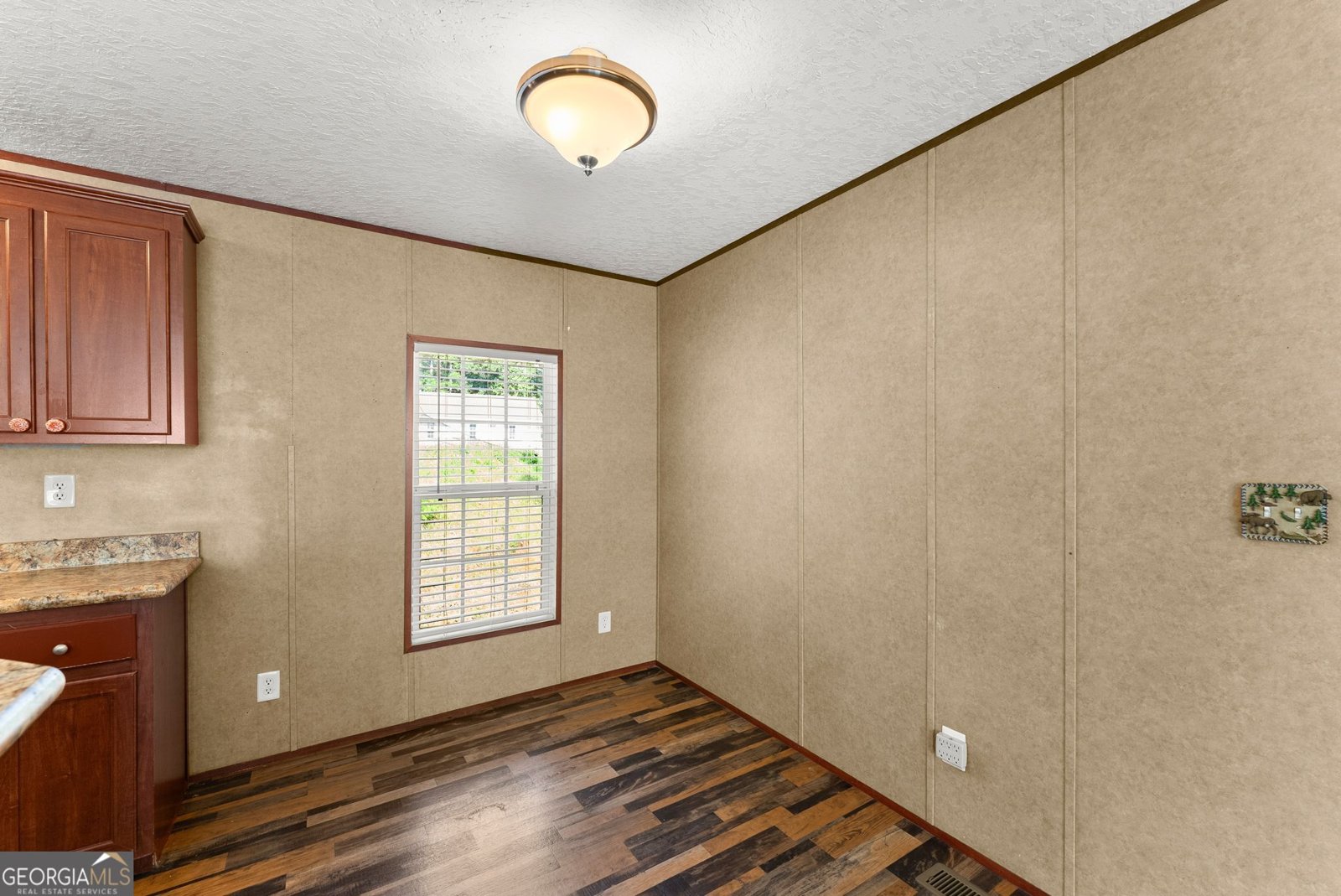 277 Yates Street Cornelia - Photo 13