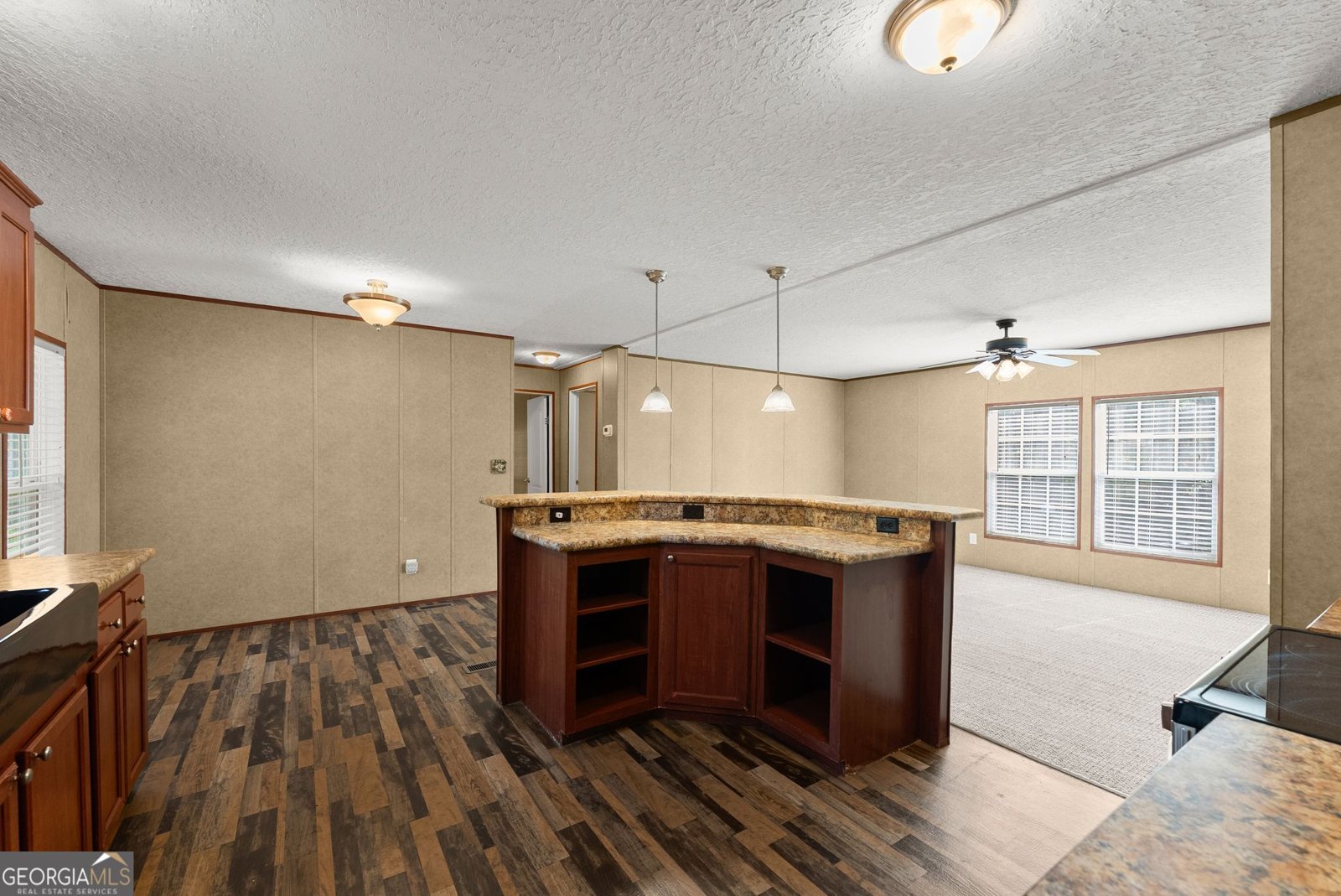277 Yates Street Cornelia - Photo 16