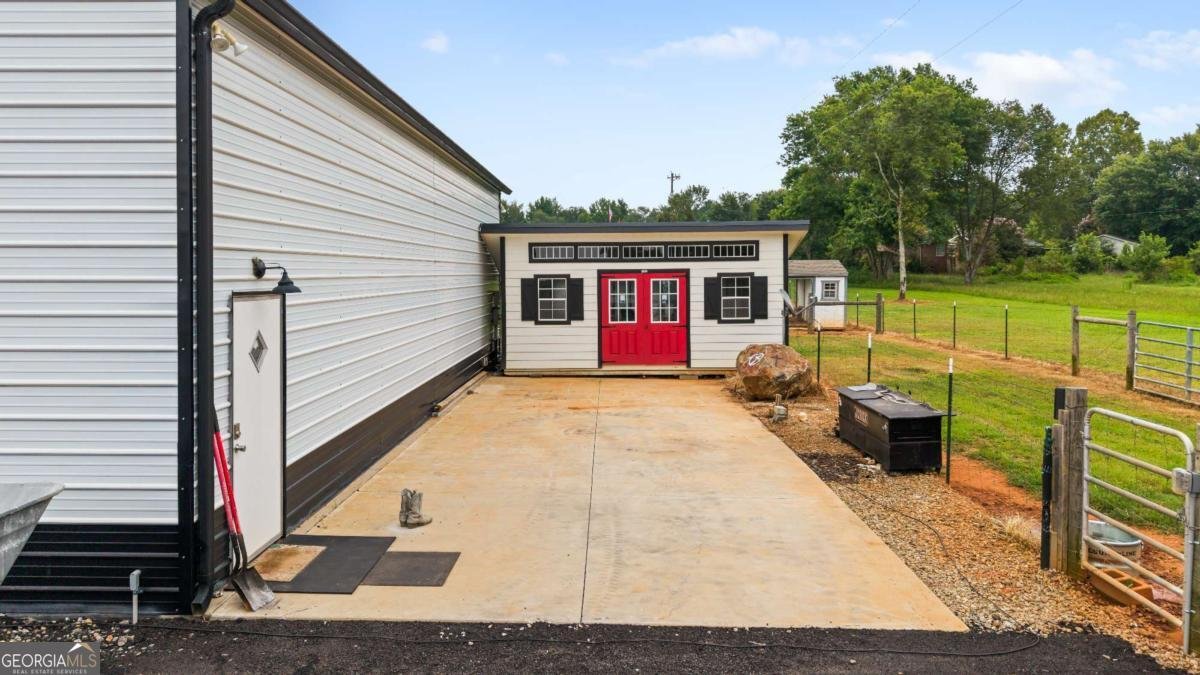 7120 Neese Commerce Rd Hull - Photo 15