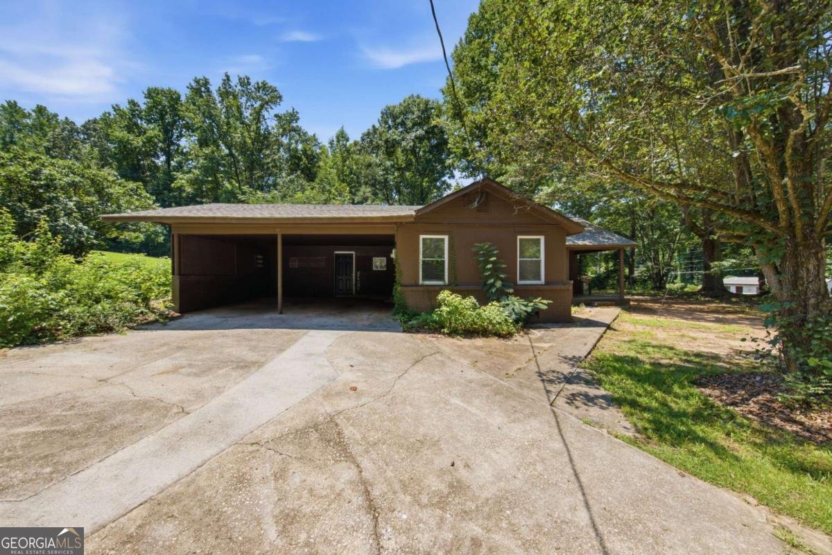 14491 Veterans Memorial Highway Villa Rica - main photo