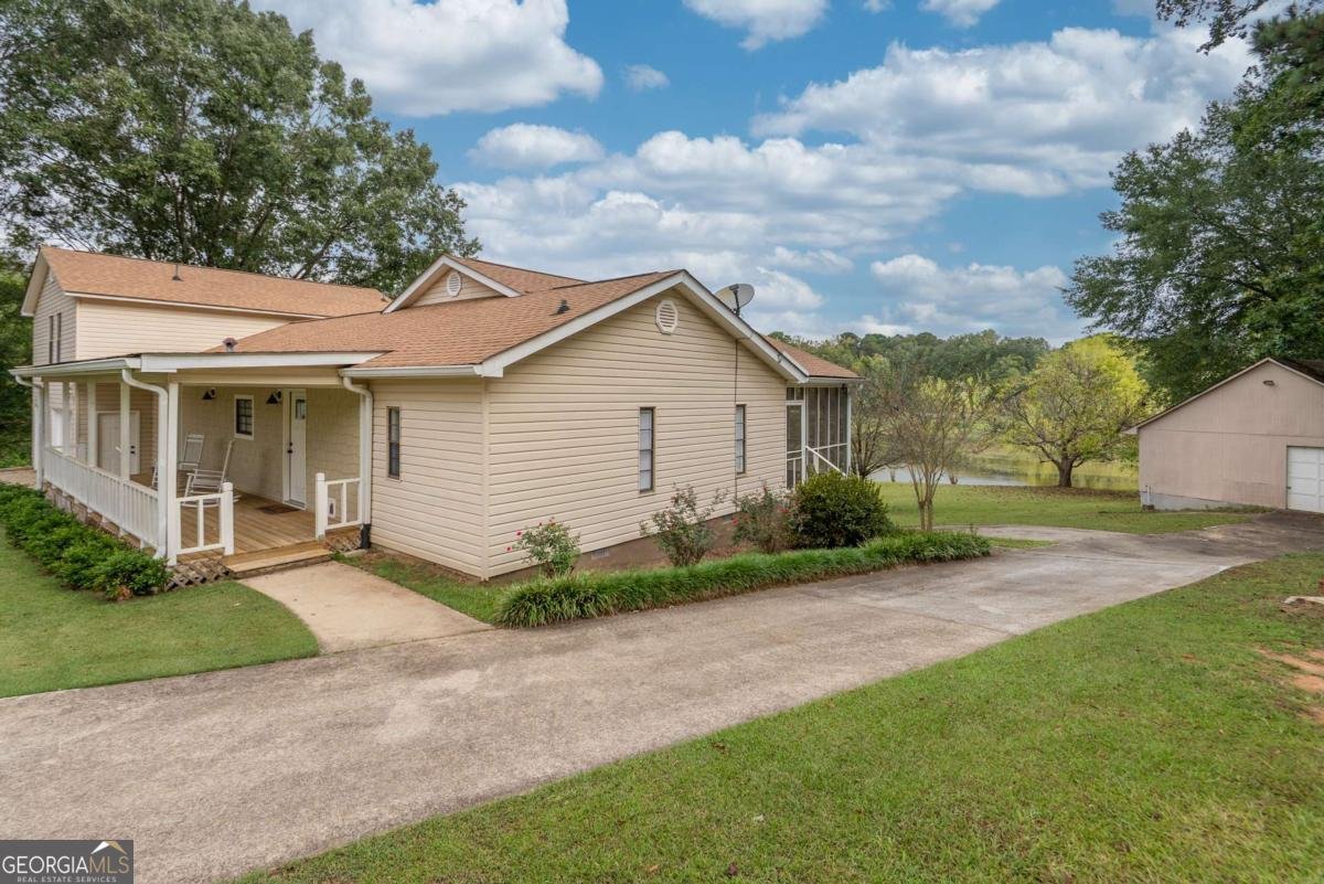 1180 Green Briar Drive Madison - Photo 6