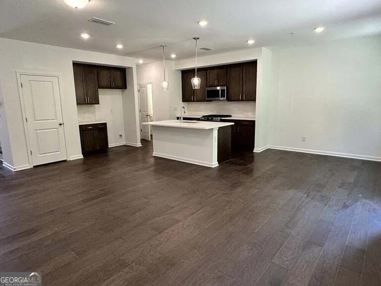 742 Vallin St Street Cumming - Photo 8