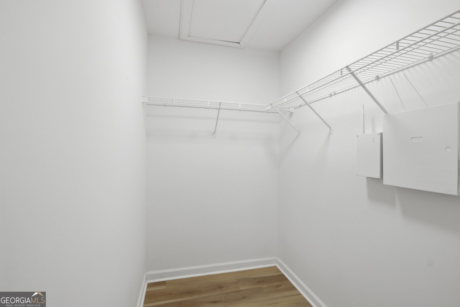306 Cedar Street Stockbridge - Photo 10