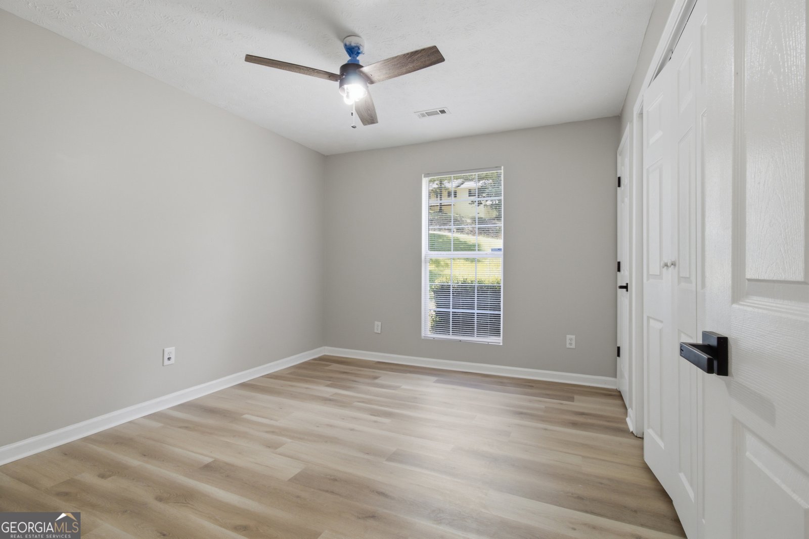 306 Cedar Street Stockbridge - Photo 13