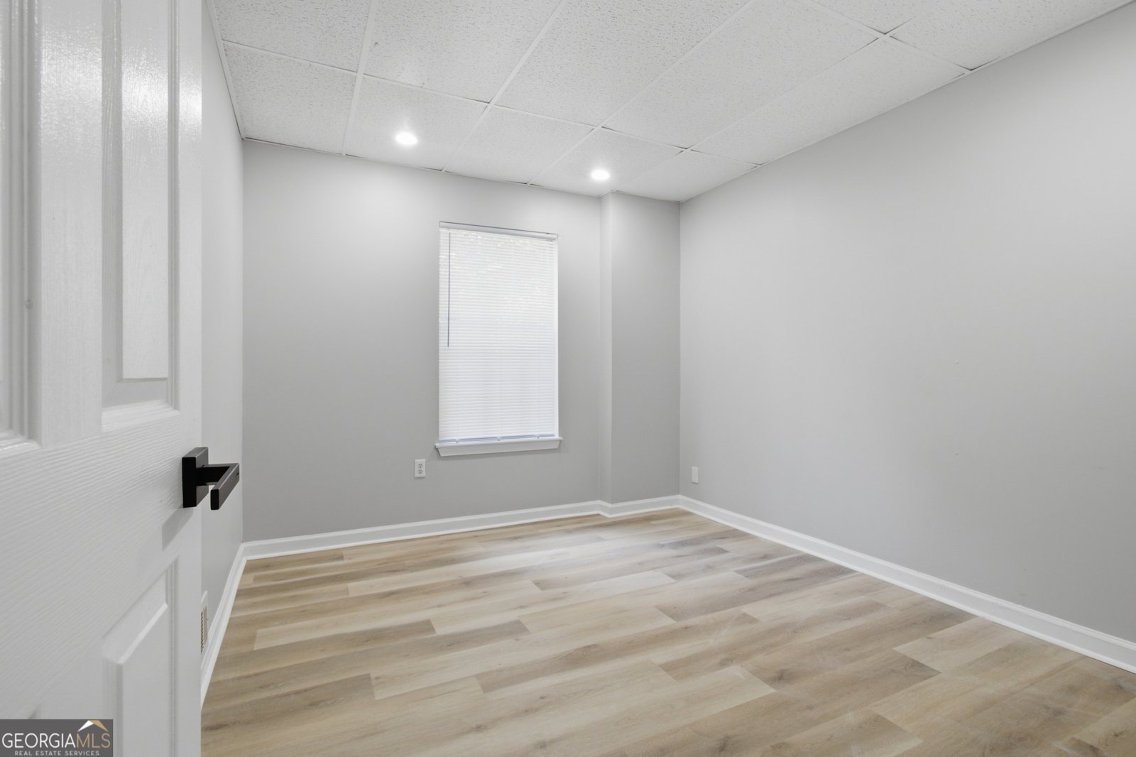 306 Cedar Street Stockbridge - Photo 17