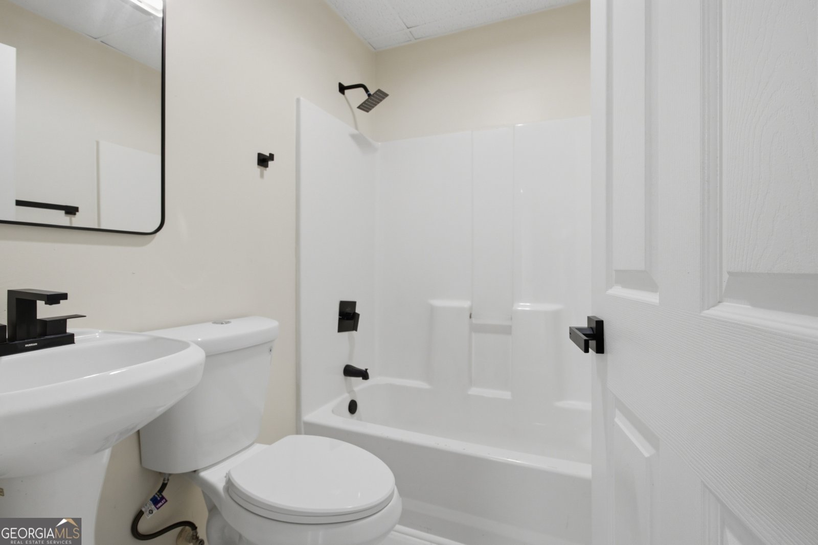 306 Cedar Street Stockbridge - Photo 20