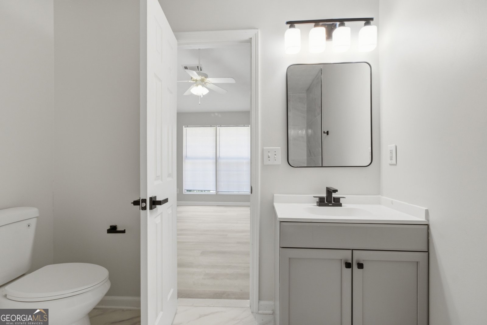306 Cedar Street Stockbridge - Photo 8