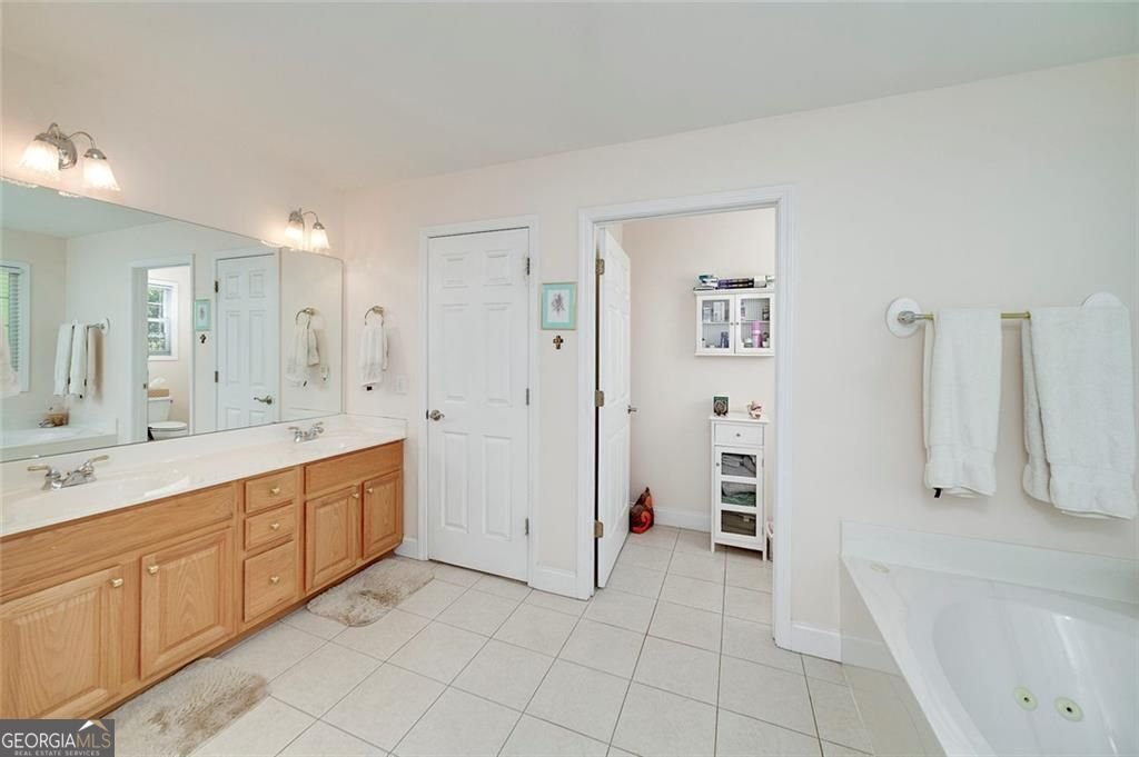 151 Courts of Hampton Hampton - Photo 32