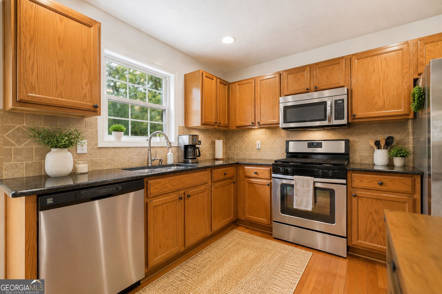 506 Weatherstone Court Woodstock - Photo 8