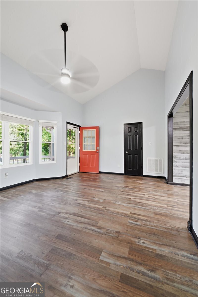 506 Howard Street Byron - Photo 10