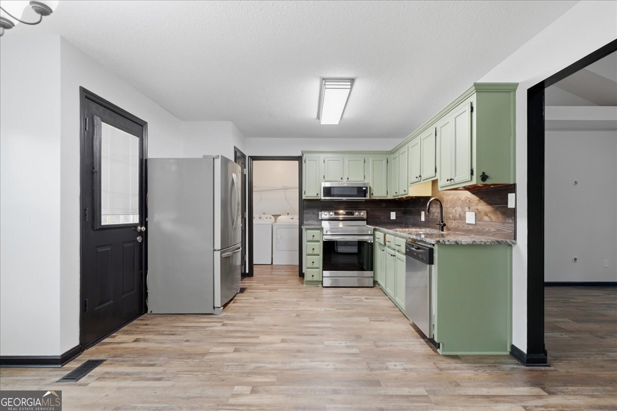 506 Howard Street Byron - Photo 11