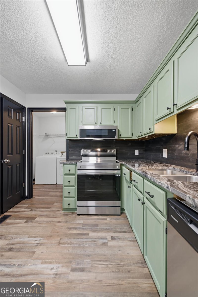 506 Howard Street Byron - Photo 14