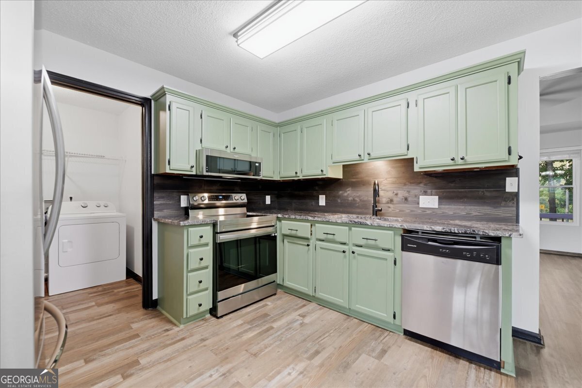 506 Howard Street Byron - Photo 15