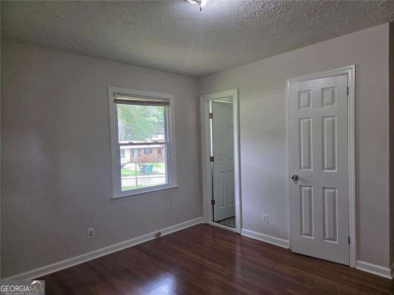 4609 Puckett Street Forest Park - Photo 6