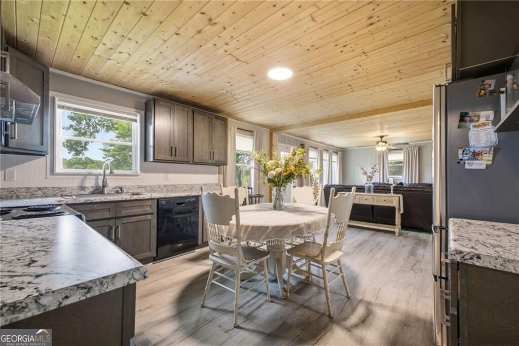 2398 Hall Station Road Adairsville - Photo 10