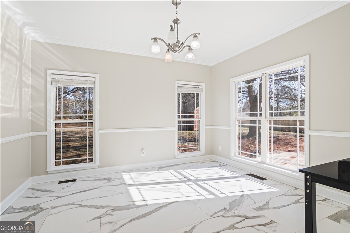 3955 Pucketts Road Snellville - Photo 6