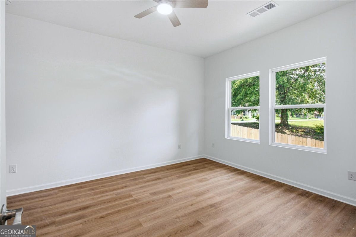 1502 Venetian Drive, SW Atlanta - Photo 14