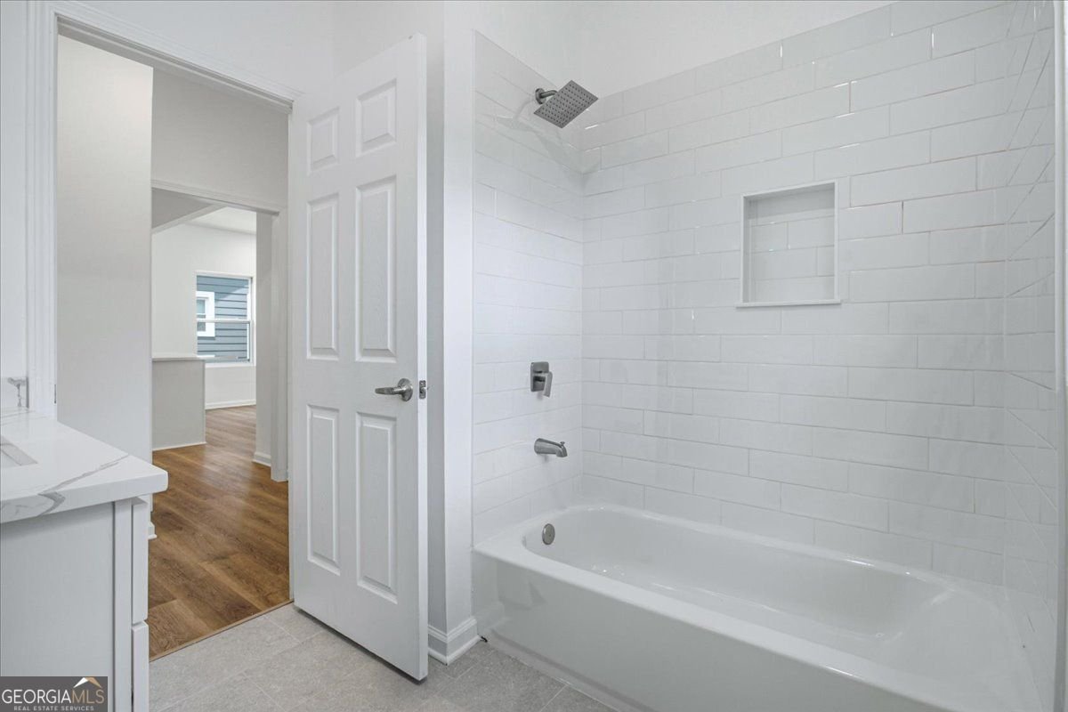 1502 Venetian Drive, SW Atlanta - Photo 17