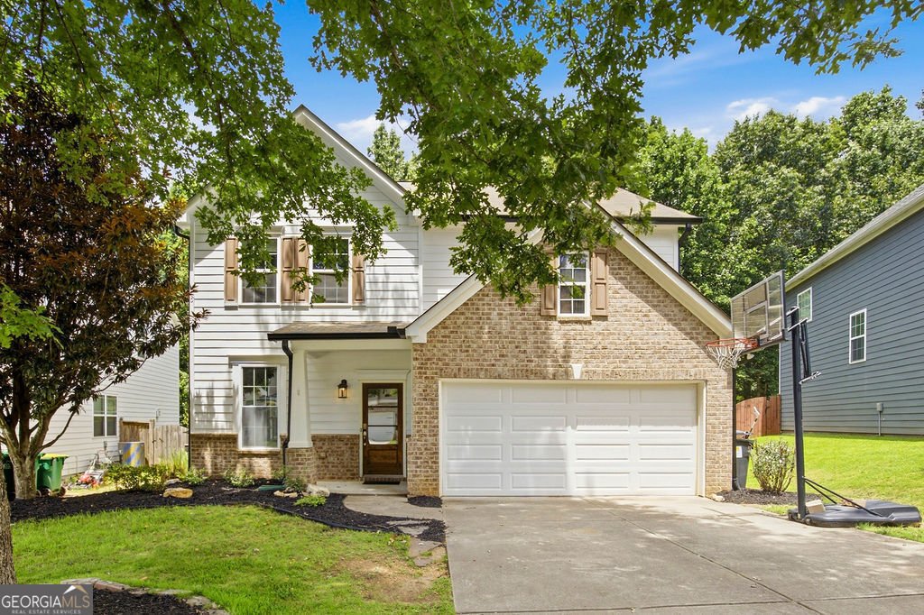 560 Crestmont Lane Canton - main photo