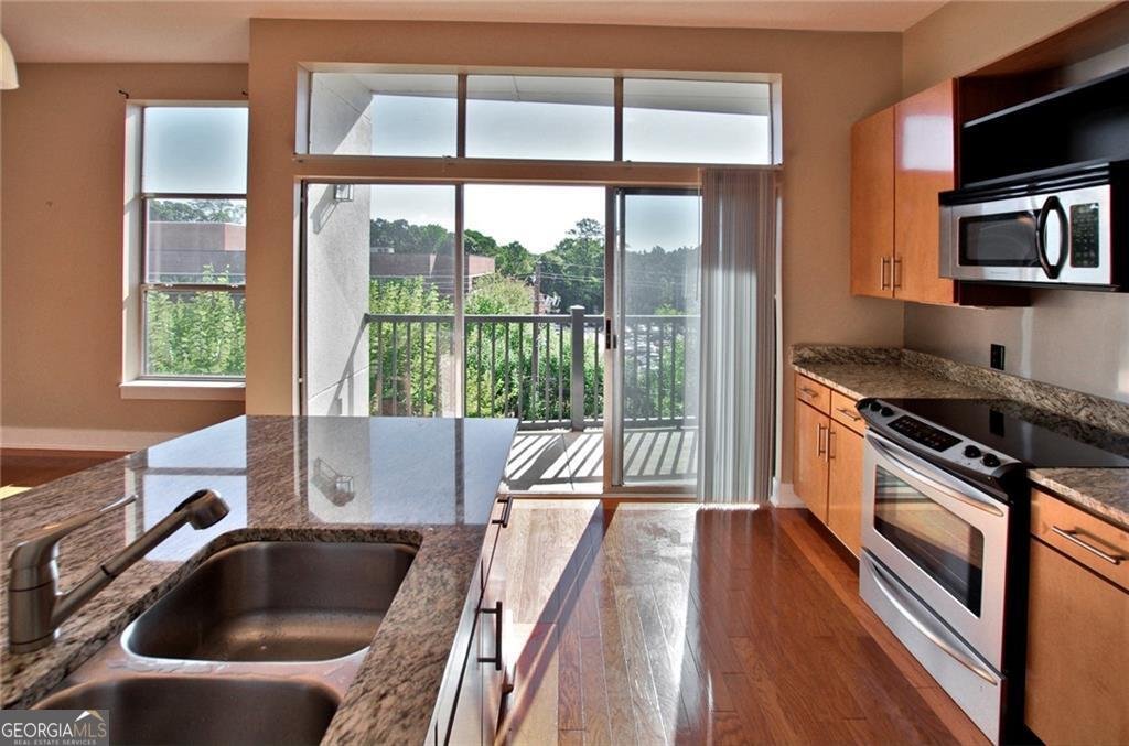 Photo 4