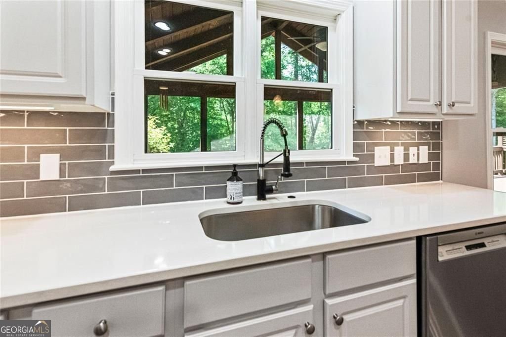 780 River Cliff Court suwanee - Photo 10