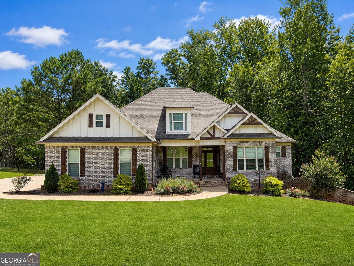 450 Ashley Glen Drive Williamson - main photo