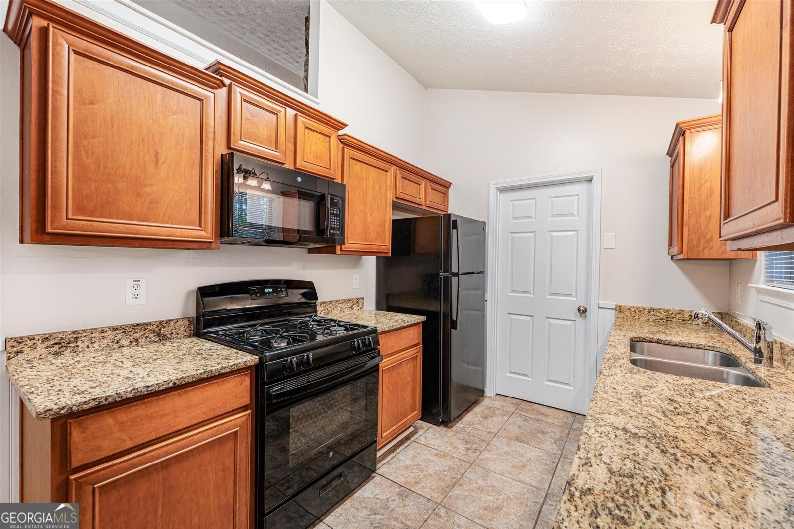 270 Belmont Trail Covington - Photo 8