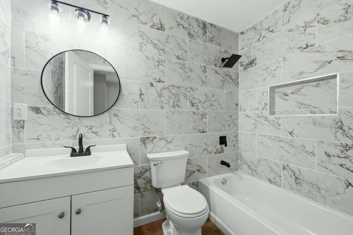 917 Lake Watch Drive Stone Mountain - Photo 15