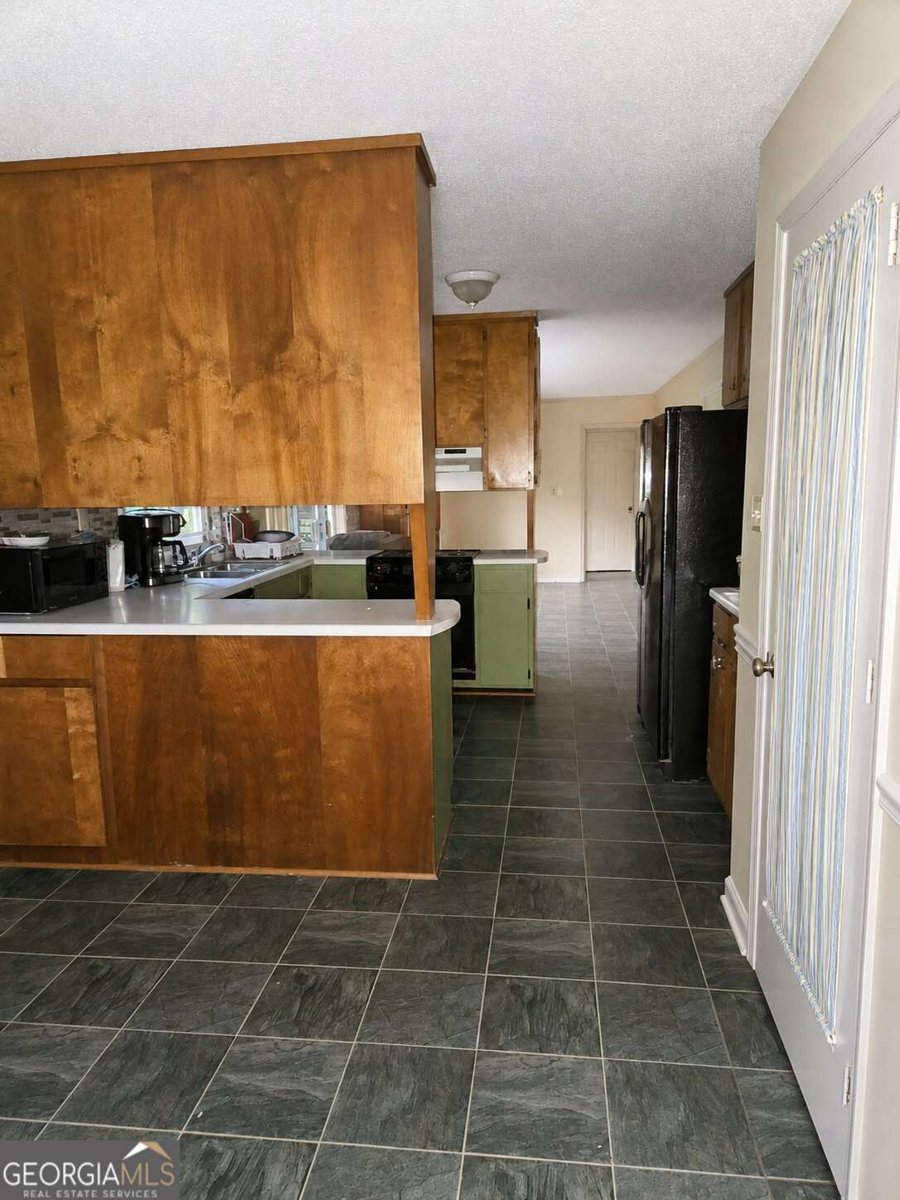 897 Hearthstone Drive Stone Mountain - Photo 10