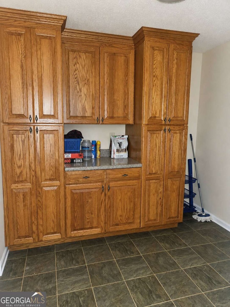 897 Hearthstone Drive Stone Mountain - Photo 9