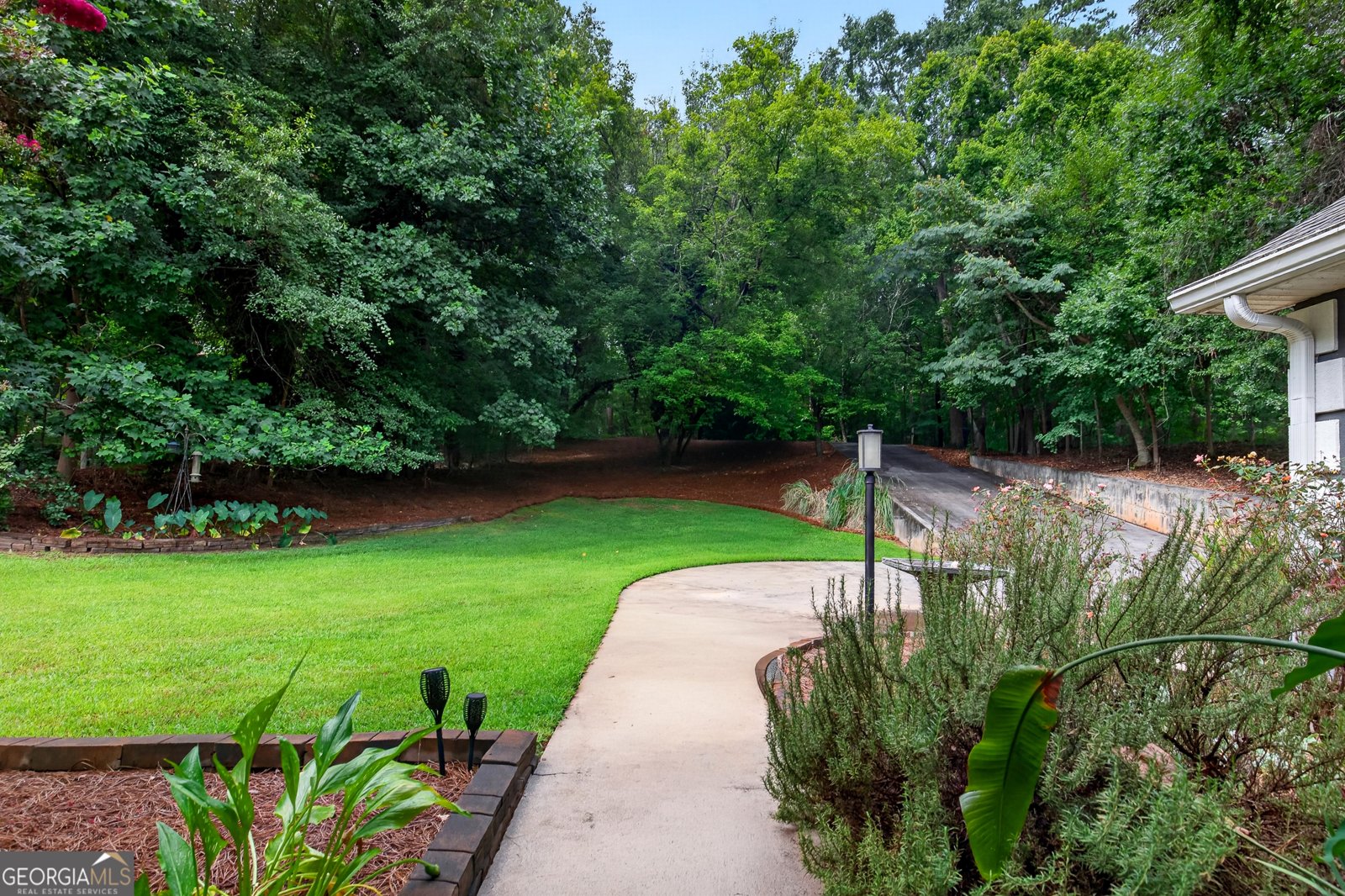 918 Eagle Drive Monticello - Photo 6