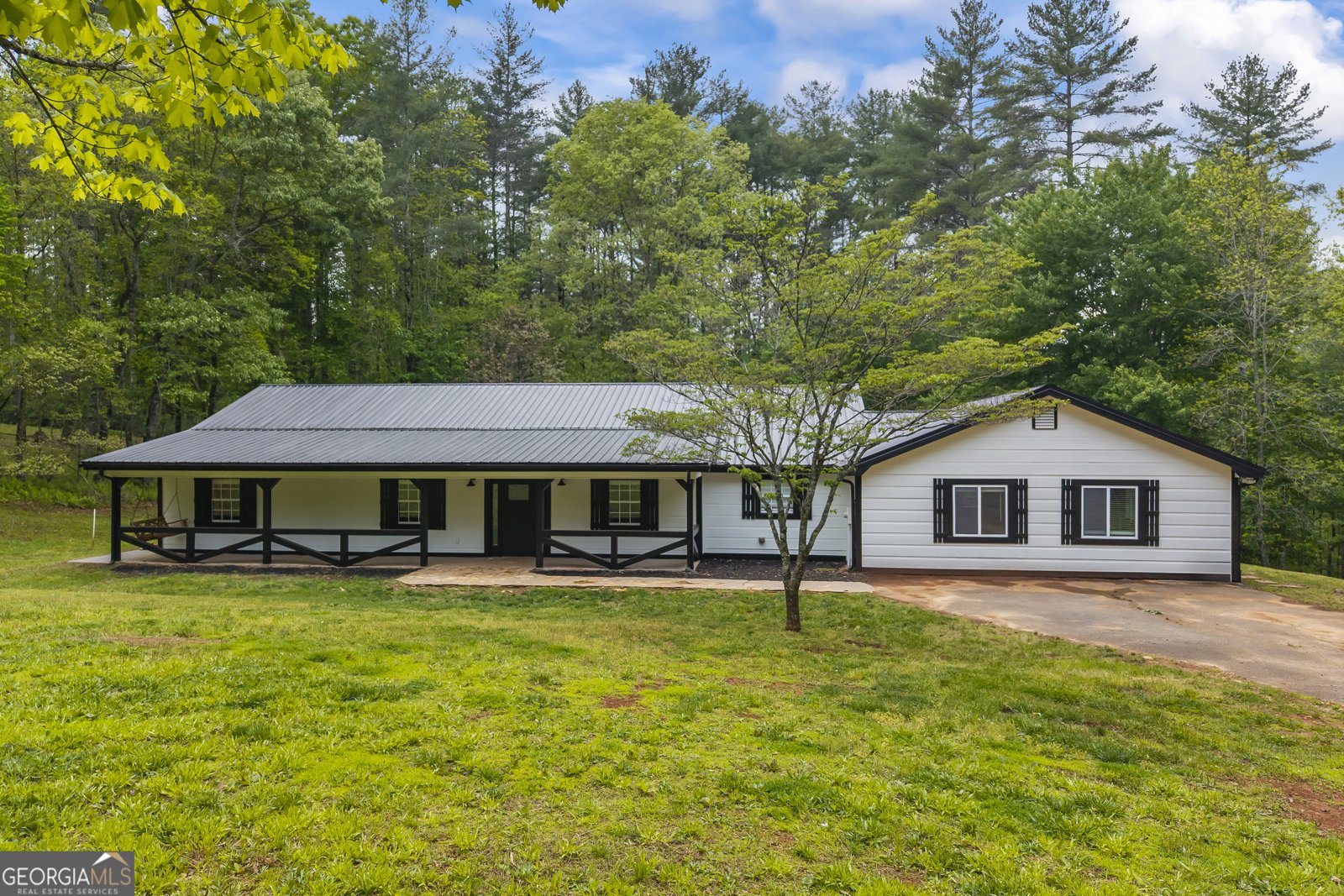435 Dogwood Way Blue Ridge - main photo