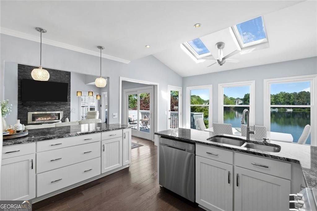 6430 Spinnaker Lane Alpharetta - Photo 17