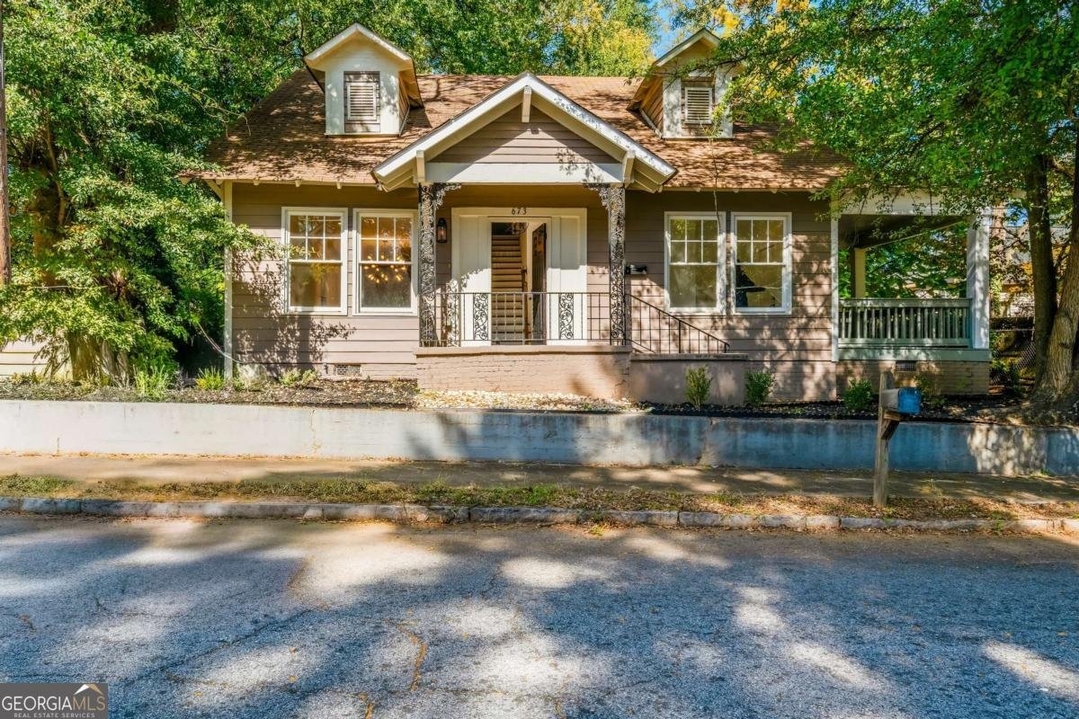 673 Pearce Street Atlanta - main photo