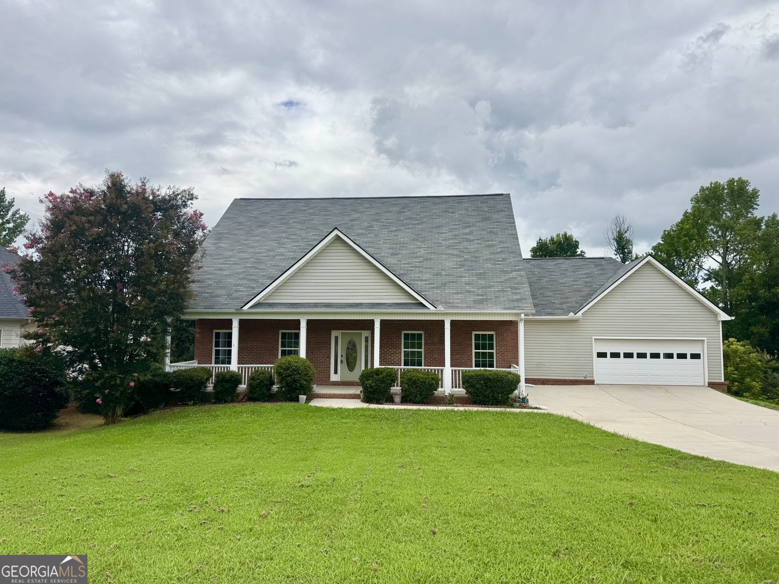120 Camilla Drive Carrollton - main photo