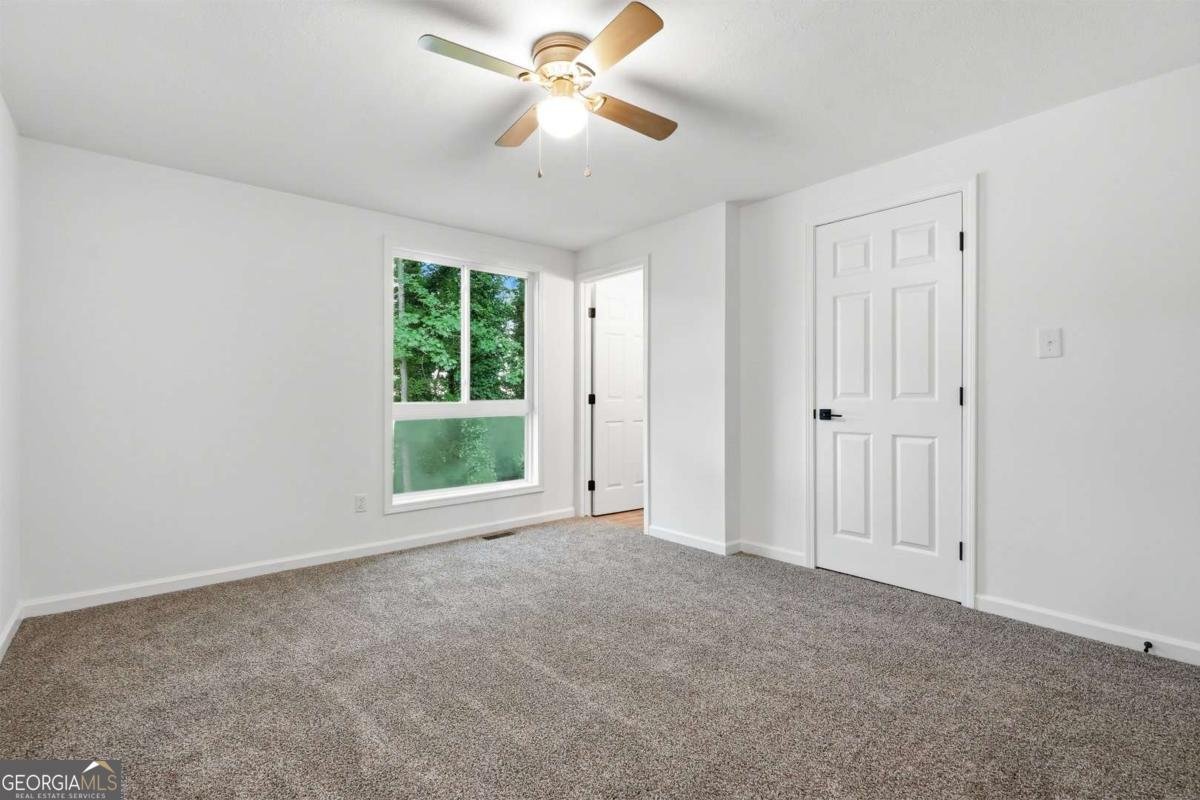 1060 Millard Way Stone Mountain - Photo 14