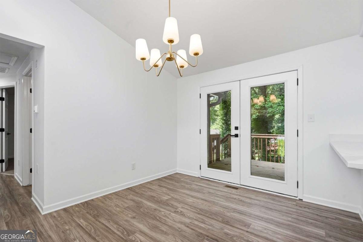 1060 Millard Way Stone Mountain - Photo 8
