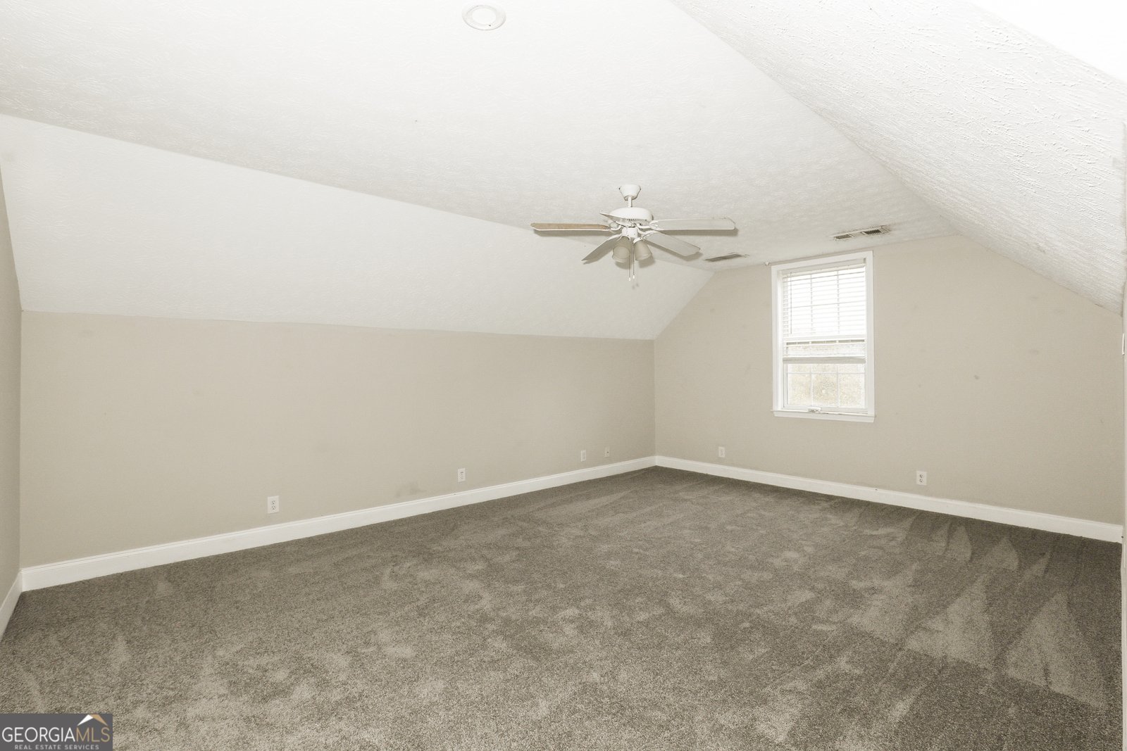 140 King Richard Drive Griffin - Photo 8